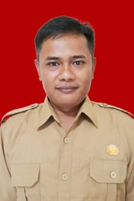 Kepala Seksi Pelayanan Hilman Ruhiat