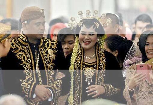 Makanan Sederhana Disajikan Acara Pernikahan Kahiyang