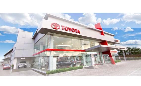 Bernegosiasi Saat Membeli Mobil Baru di Dealer Toyota Bali